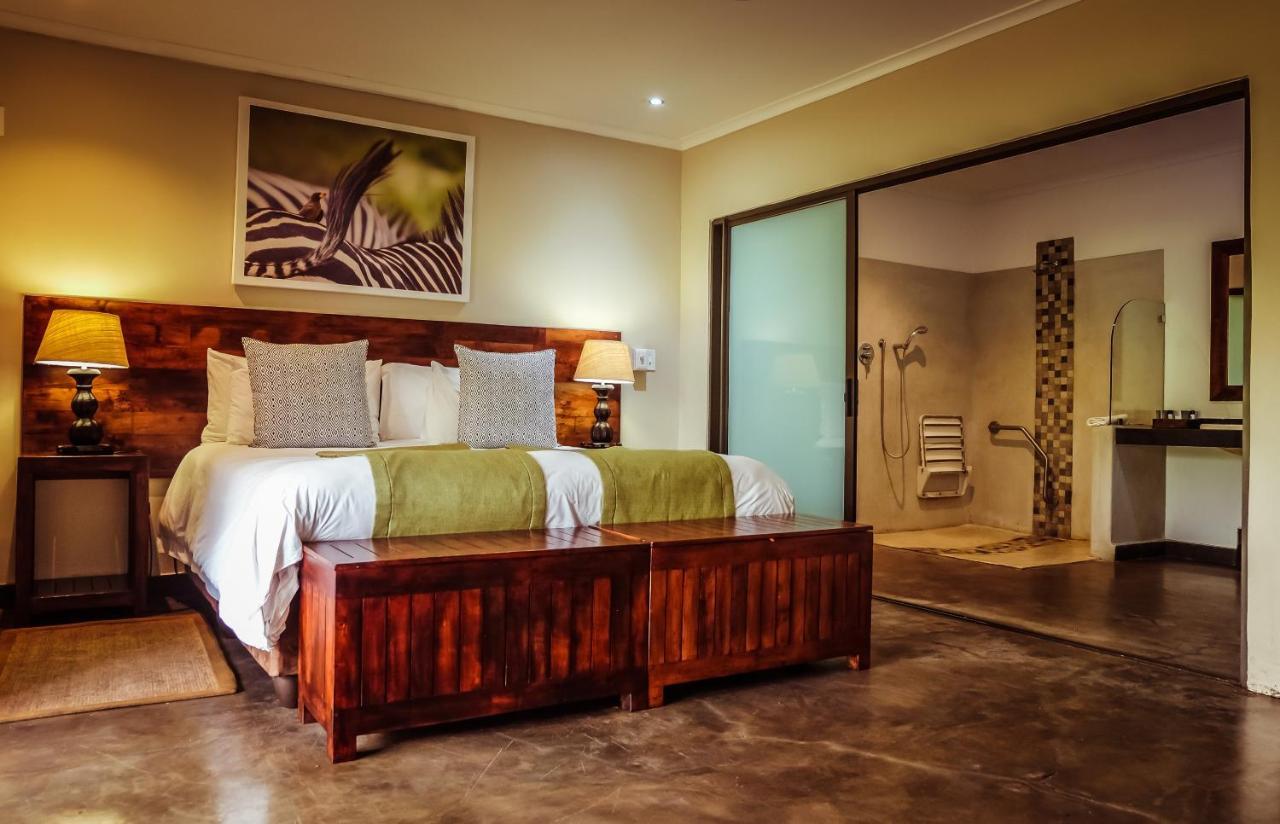 Bushveld Terrace Safari Hotel, Lodge & Spa พาลาบอร์วา ภายนอก รูปภาพ