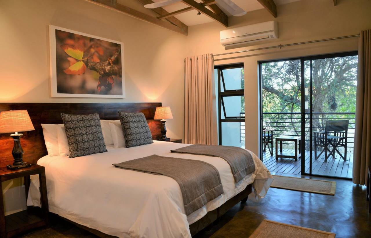 Bushveld Terrace Safari Hotel, Lodge & Spa พาลาบอร์วา ภายนอก รูปภาพ