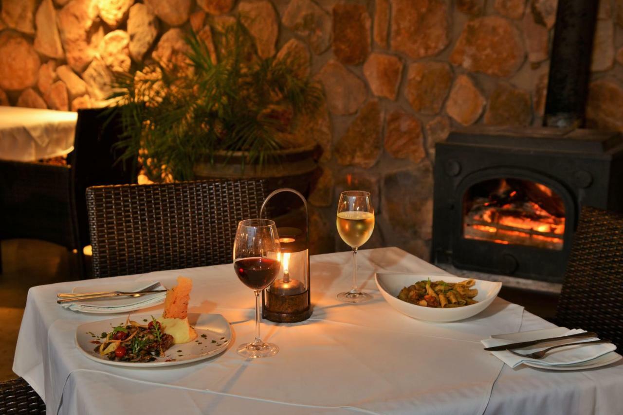 Bushveld Terrace Safari Hotel, Lodge & Spa พาลาบอร์วา ภายนอก รูปภาพ